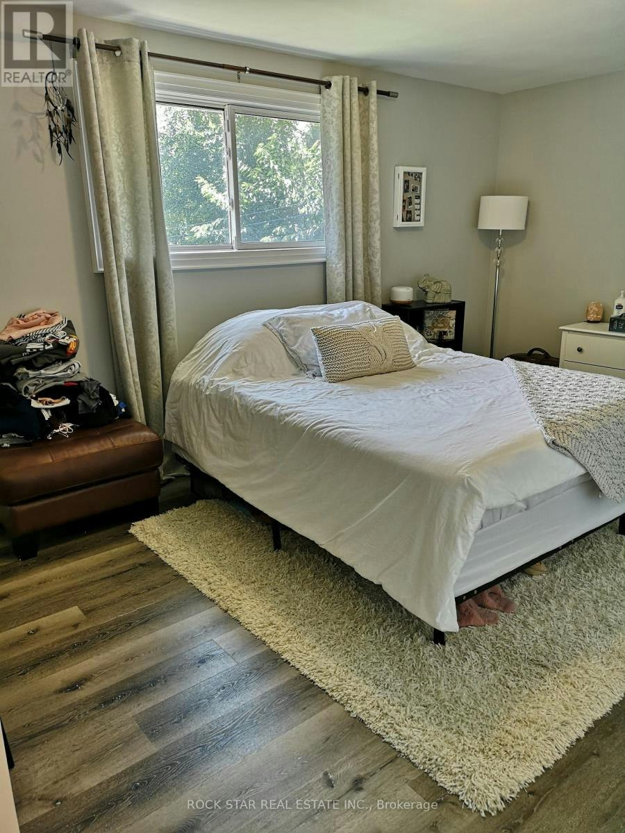 MAIN-258 Carson Drive, Hamilton, ON, L8T 2X7 - 8
