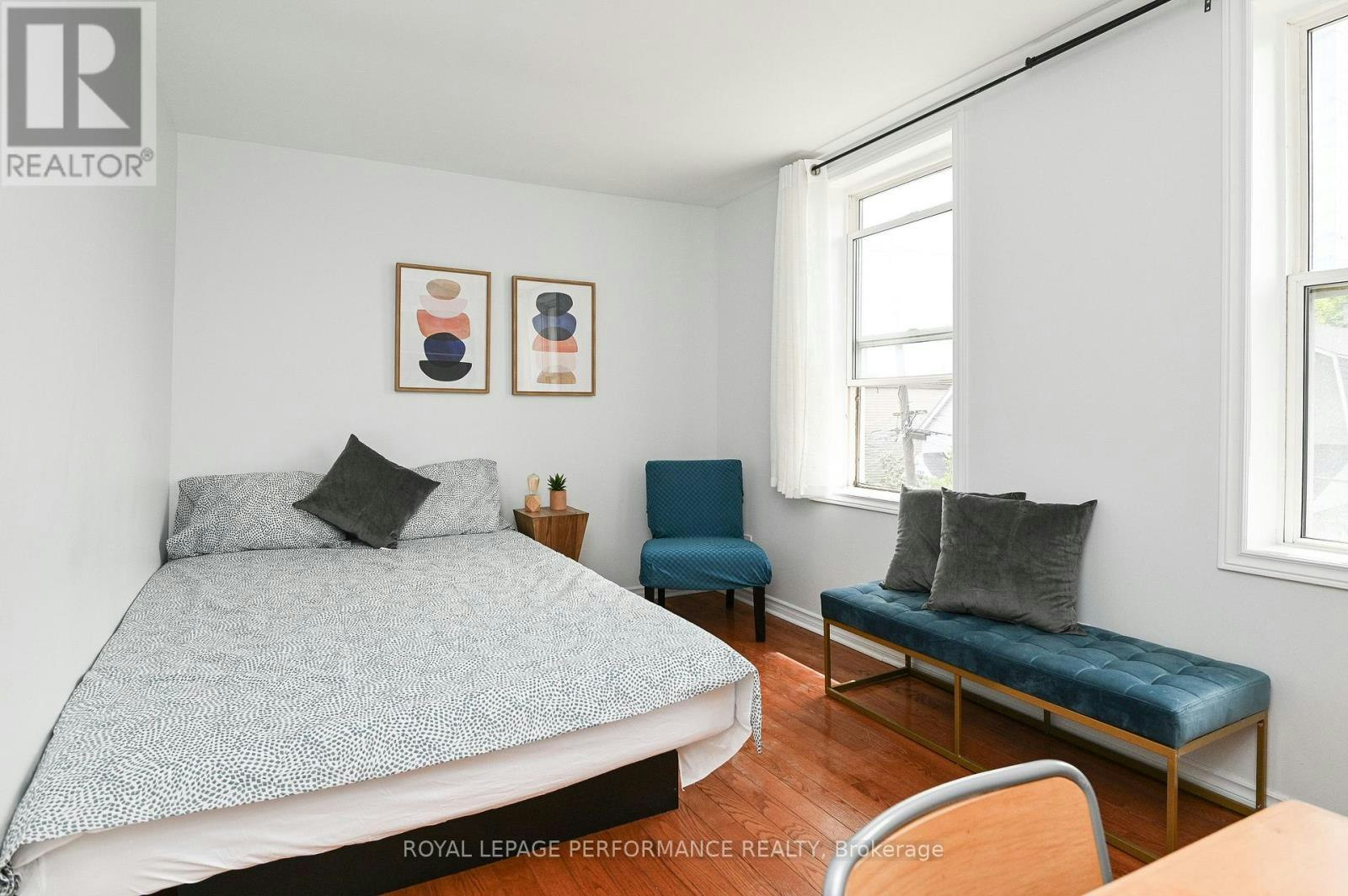 2-123 Pamilla Street W, Ottawa, ON, K1S 3K9 - 10