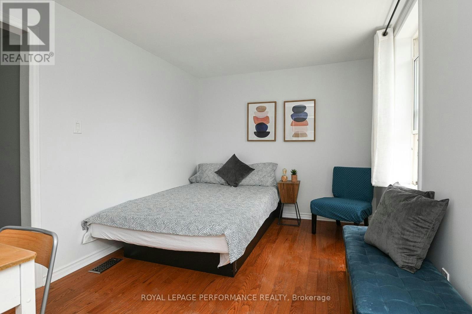 2-123 Pamilla Street W, Ottawa, ON, K1S 3K9 - 11