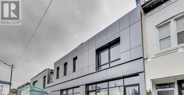 UPPER-2551 Yonge Street, Toronto, ON, M4P 2H9 - 2