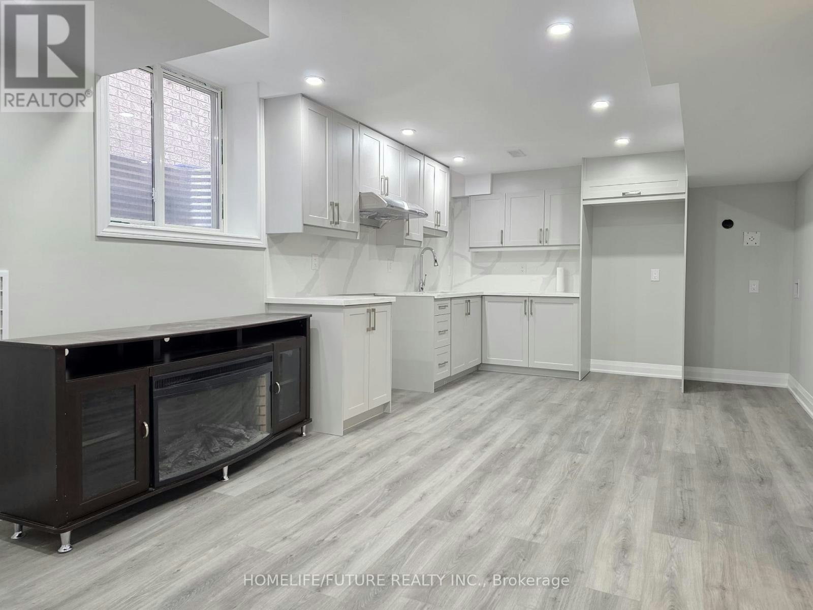 22 Headon Avenue, Ajax, ON, L1Z 1R4 - 3