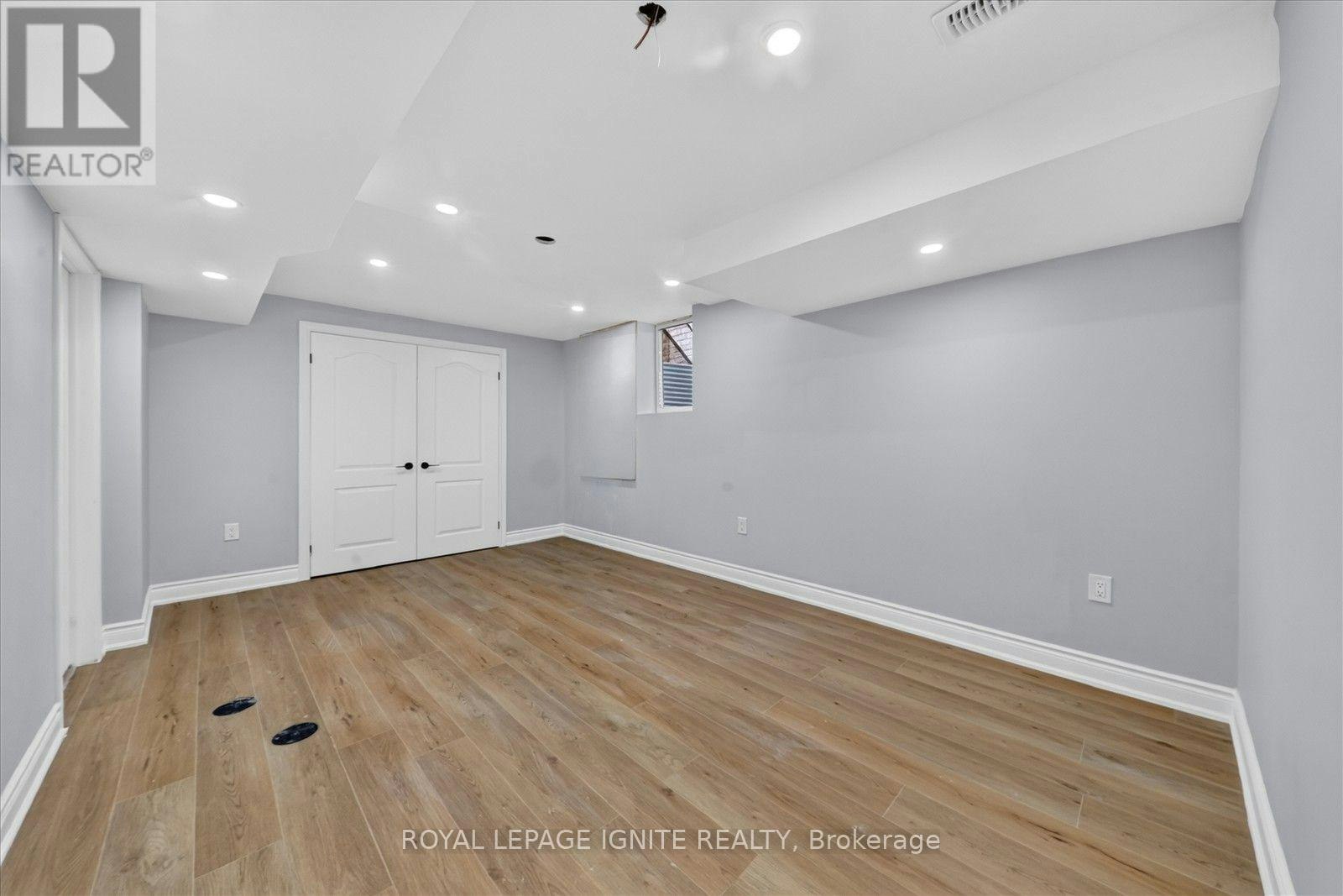 BSMT-15 Starry Crescent, Toronto, ON, M1X 2B6 - 16