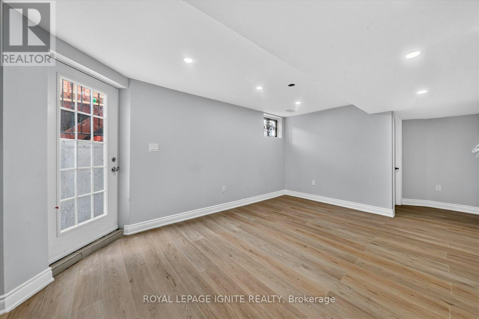 BSMT-15 Starry Crescent, Toronto, ON, M1X 2B6 - 5