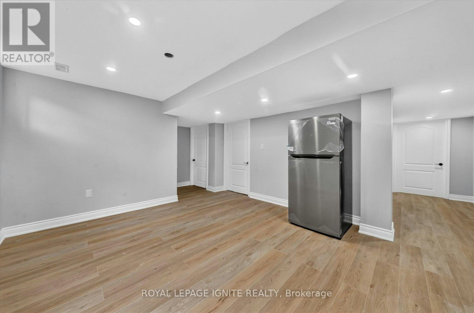 BSMT-15 Starry Crescent, Toronto, ON, M1X 2B6 - 6