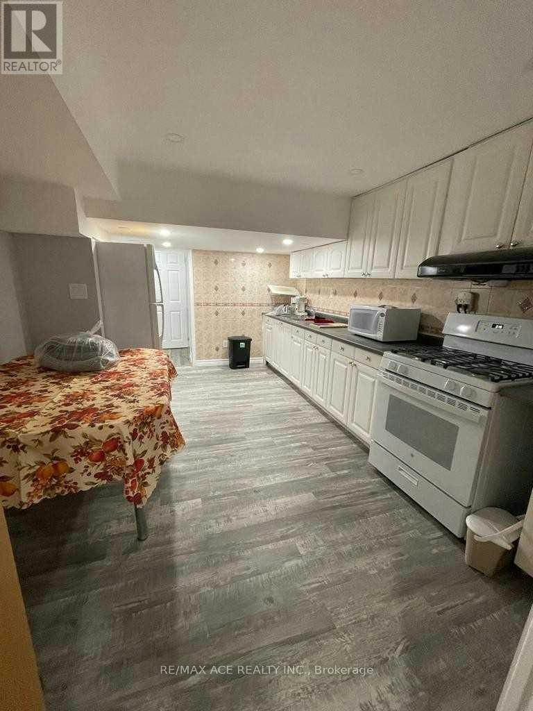 BSMT-304 Russet Way, Vaughan, ON, L4L 5C4 - 8