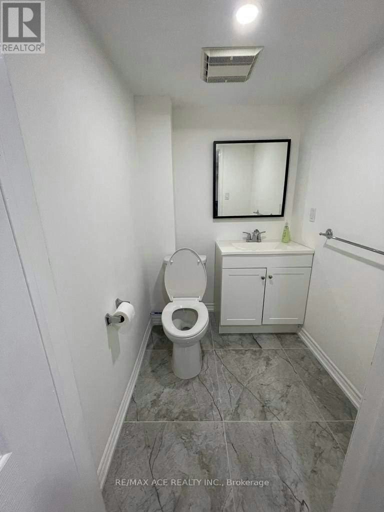 BSMT-304 Russet Way, Vaughan, ON, L4L 5C4 - 11