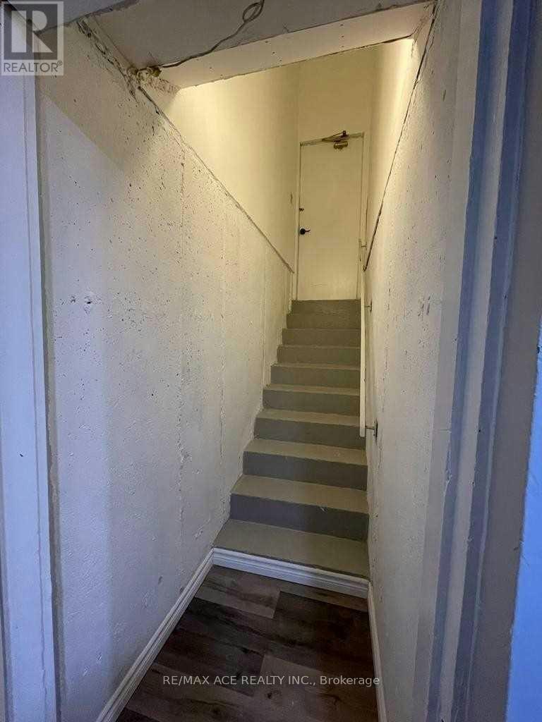 BSMT-304 Russet Way, Vaughan, ON, L4L 5C4 - 3