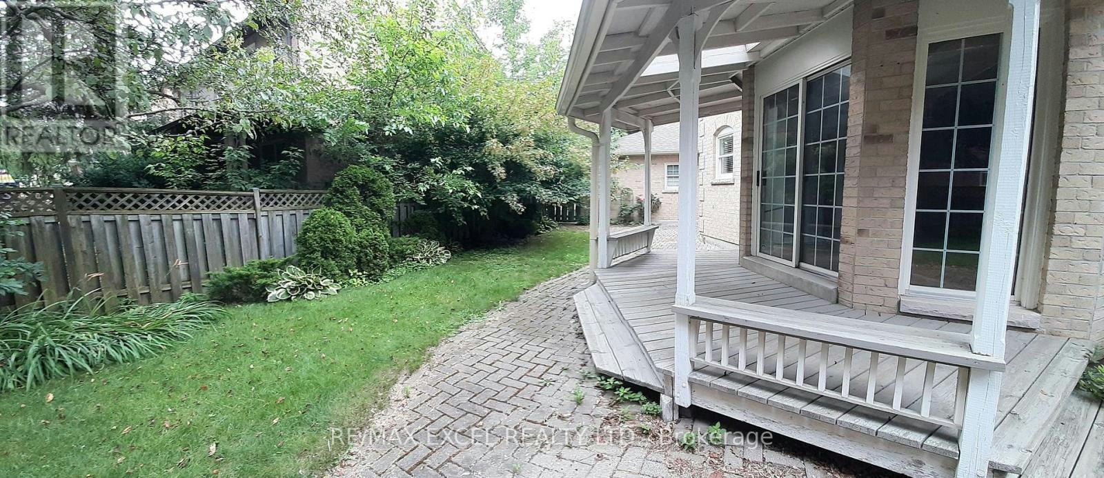 36 Hedgewood Drive, Markham, ON, L3R 6J6 - 33