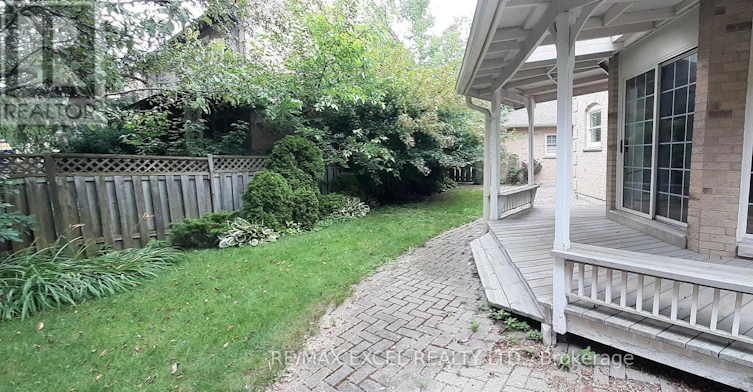 36 Hedgewood Drive, Markham, ON, L3R 6J6 - 33