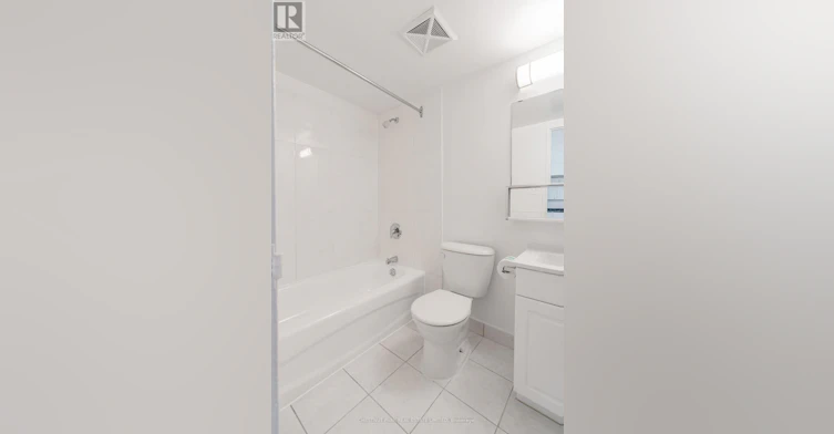 1412-150 Lakeshore Road W, Mississauga, ON, L5H 3R2 - 24