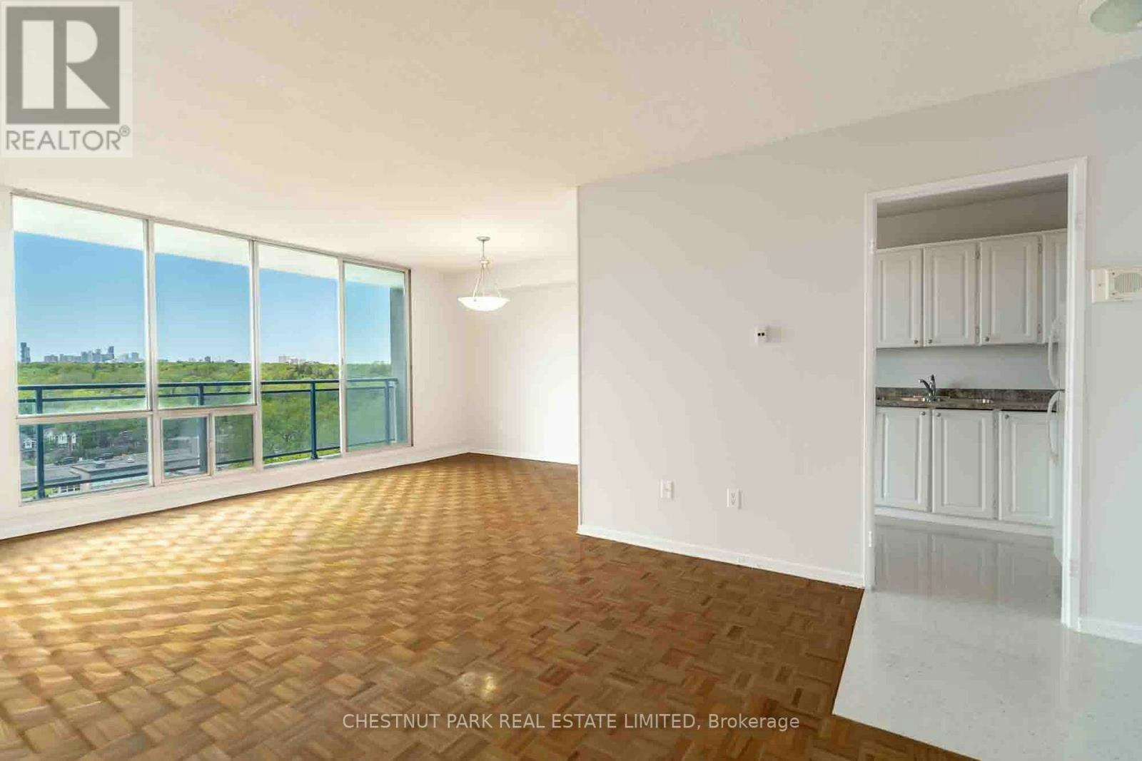 1412-150 Lakeshore Road W, Mississauga, ON, L5H 3R2 - 4
