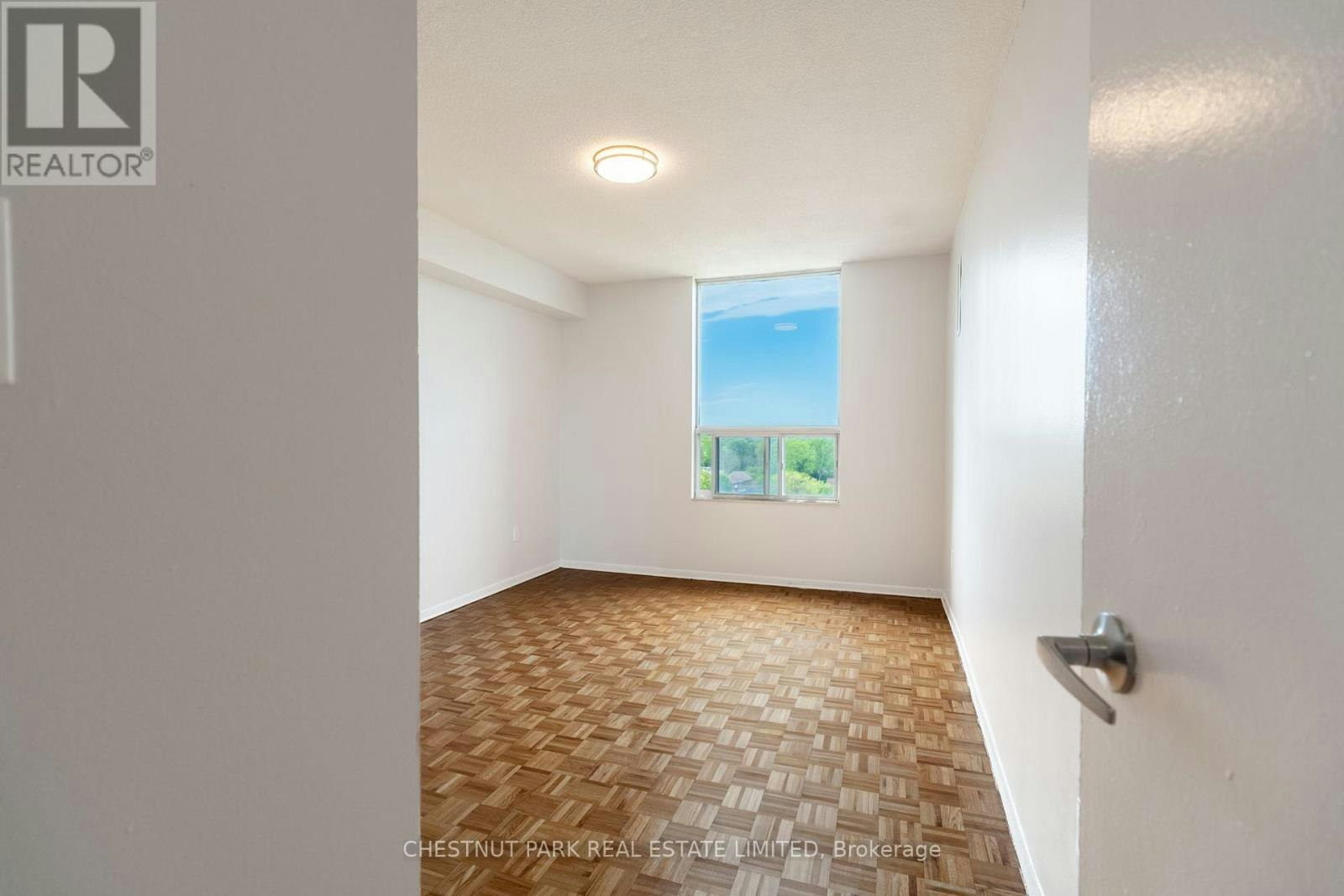 1412-150 Lakeshore Road W, Mississauga, ON, L5H 3R2 - 25