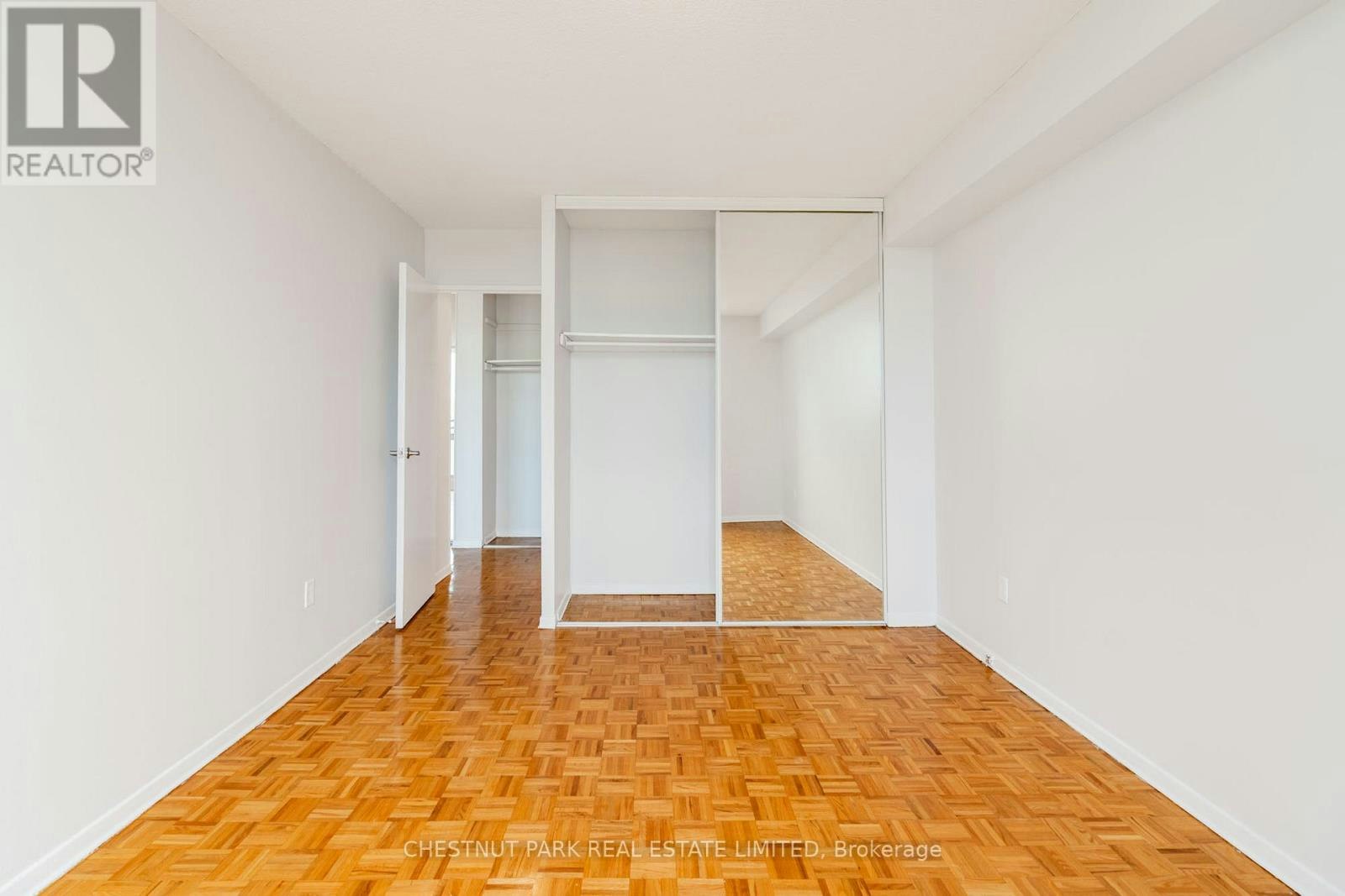 1412-150 Lakeshore Road W, Mississauga, ON, L5H 3R2 - 28