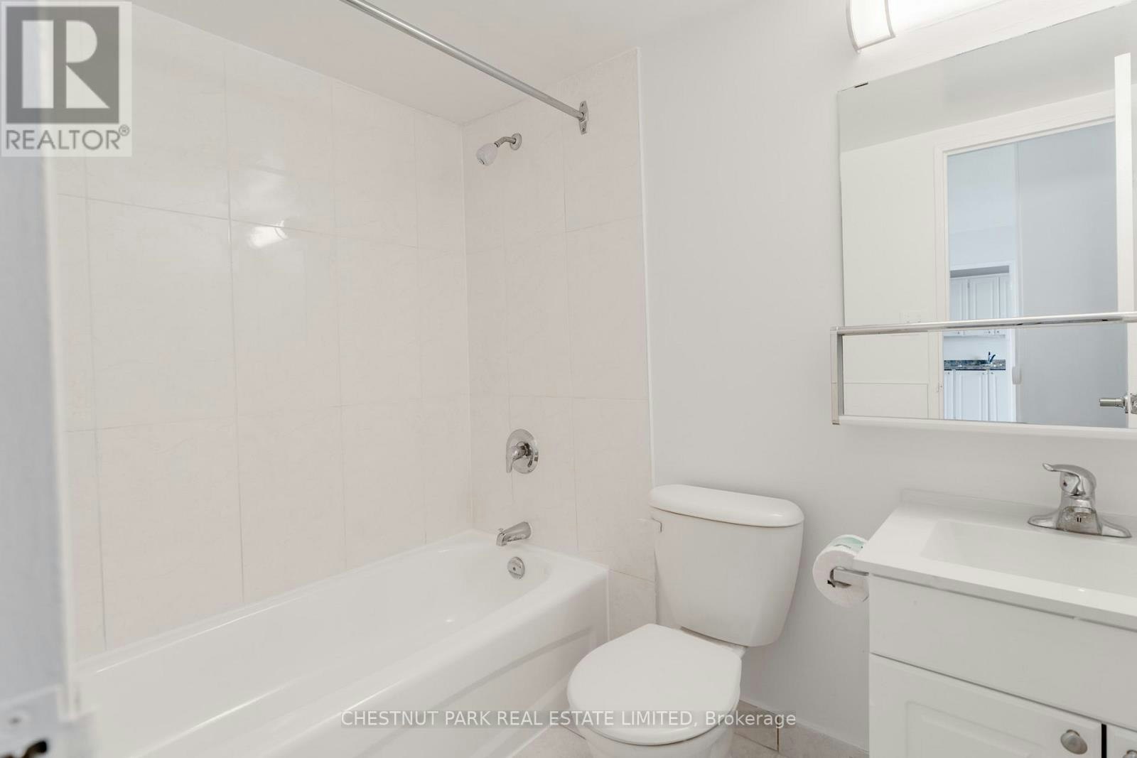 1412-150 Lakeshore Road W, Mississauga, ON, L5H 3R2 - 22