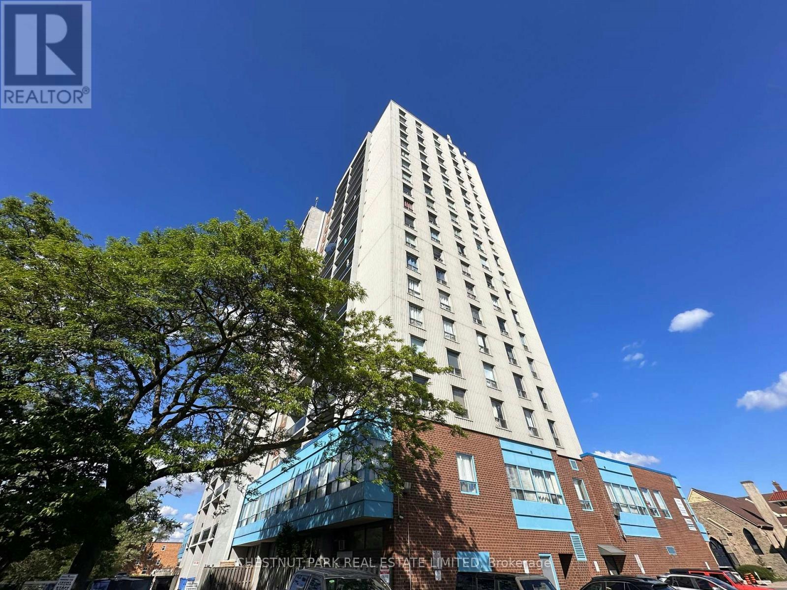 1412-150 Lakeshore Road W, Mississauga, ON, L5H 3R2