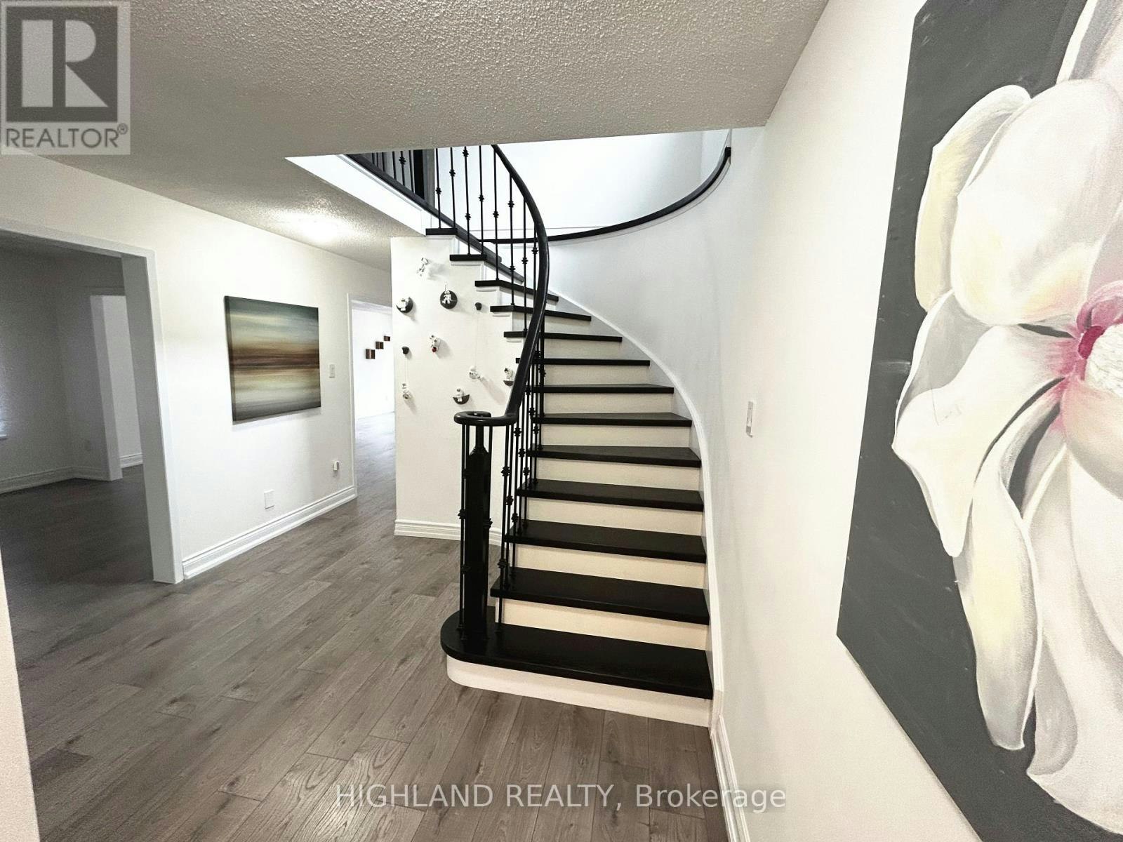3319 Bertrand Road, Mississauga, ON, L5L 4G2 - 3