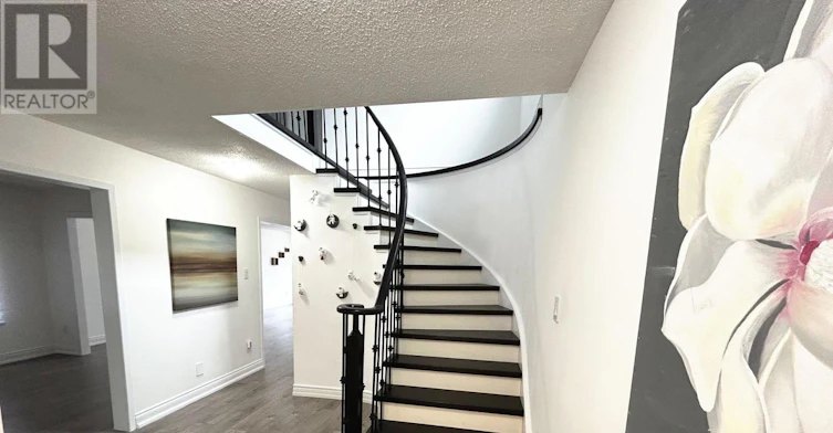 3319 Bertrand Road, Mississauga, ON, L5L 4G2 - 3