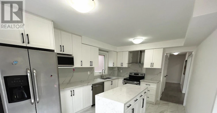3319 Bertrand Road, Mississauga, ON, L5L 4G2 - 8