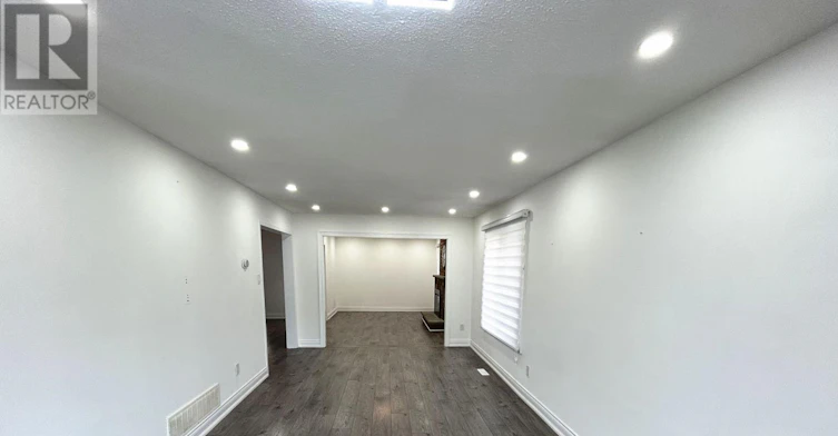 3319 Bertrand Road, Mississauga, ON, L5L 4G2 - 6
