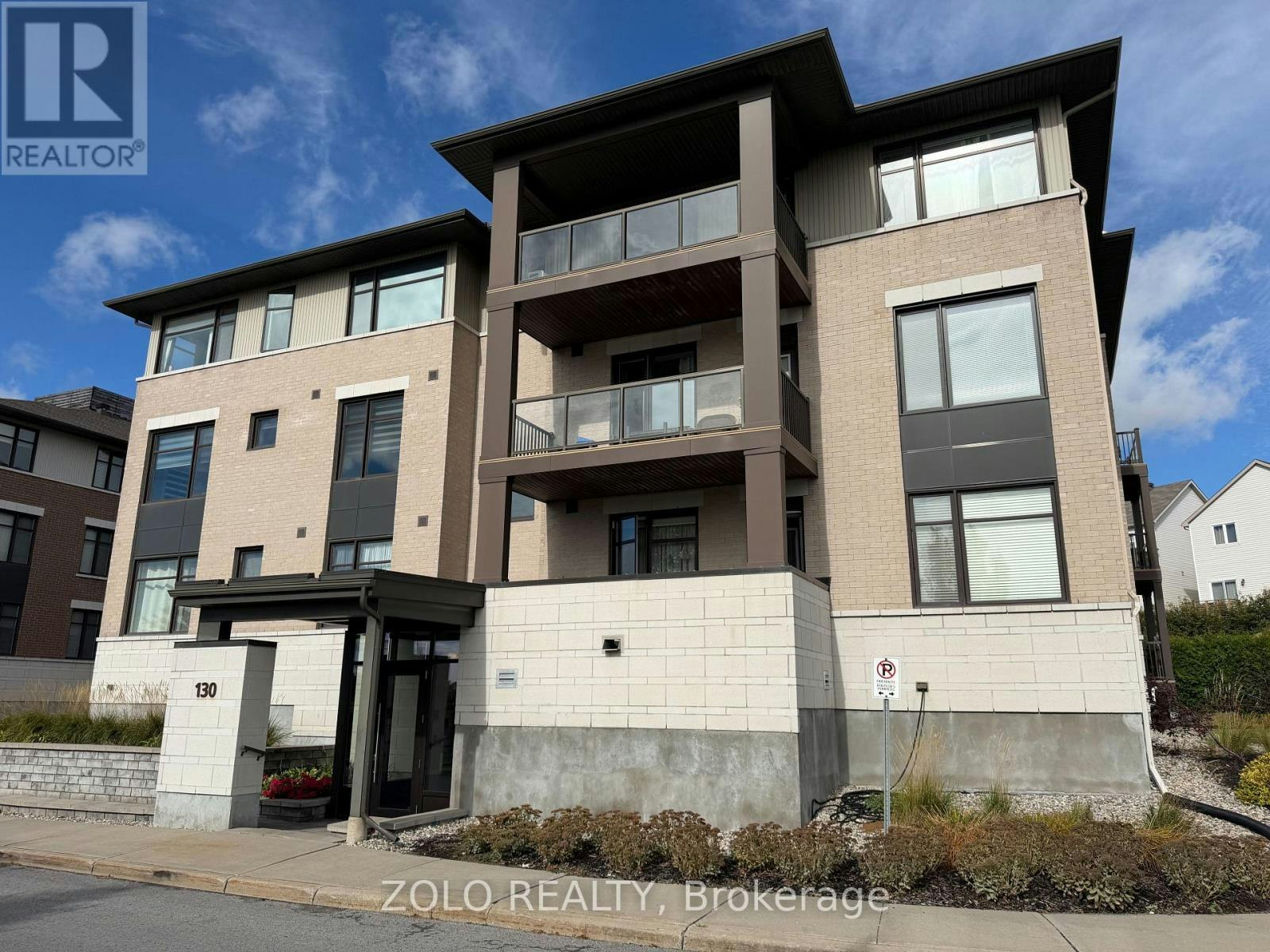 101-130 Guelph Private, Ottawa, ON, K2T 0J1