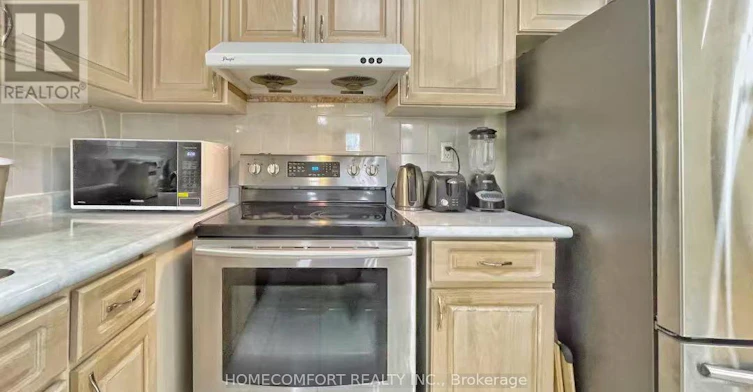 108 Freshmeadow Drive, Toronto, ON, M2H 2P8 - 6