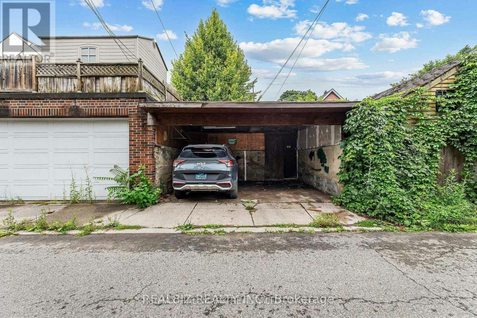159 Parkmount Road, Toronto, ON, M4J 4V3 - 17