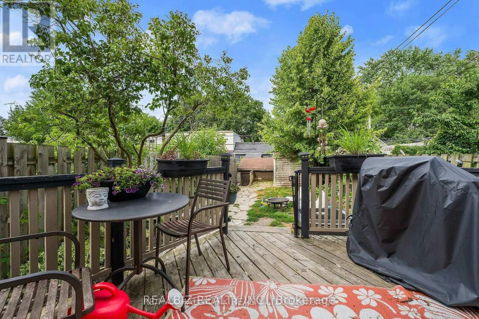 159 Parkmount Road, Toronto, ON, M4J 4V3 - 15