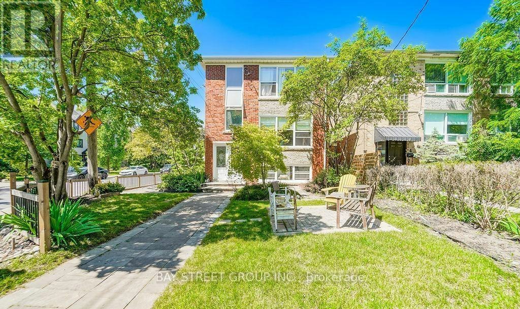 MAIN Floor 2 Rowley Avenue, Toronto, ON, M4P 2S8