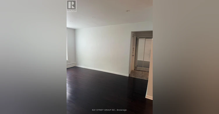MAIN Floor 2 Rowley Avenue, Toronto, ON, M4P 2S8 - 4