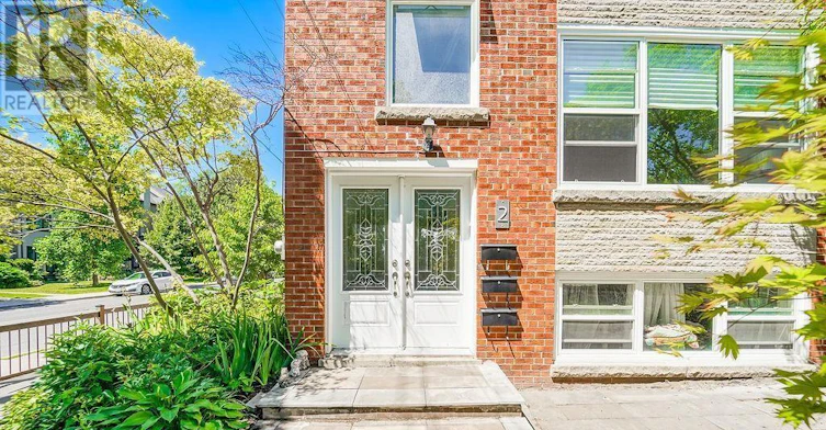 MAIN Floor 2 Rowley Avenue, Toronto, ON, M4P 2S8 - 2