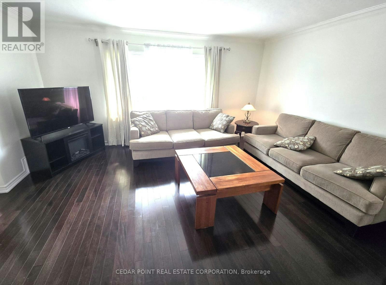 44 Janet Boulevard, Toronto, ON, M1R 1H6 - 2