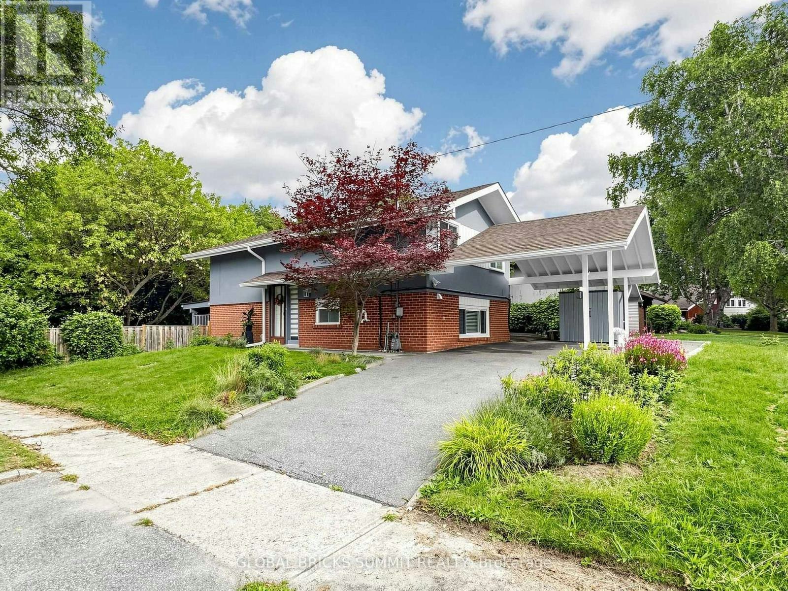 17 Amboy Road, Toronto, ON, M1G 3J3