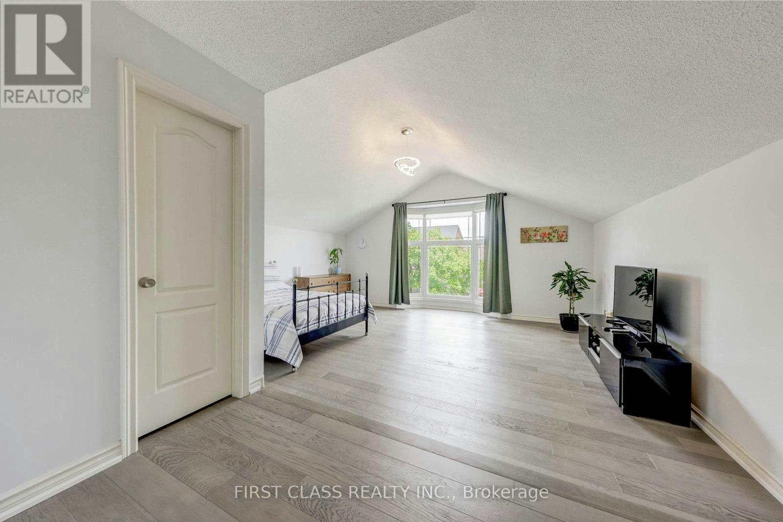 449 Alex Doner Drive, Newmarket, ON, L3X 1C3 - 30