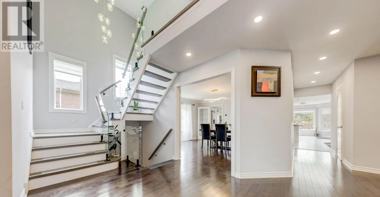 449 Alex Doner Drive, Newmarket, ON, L3X 1C3 - 6