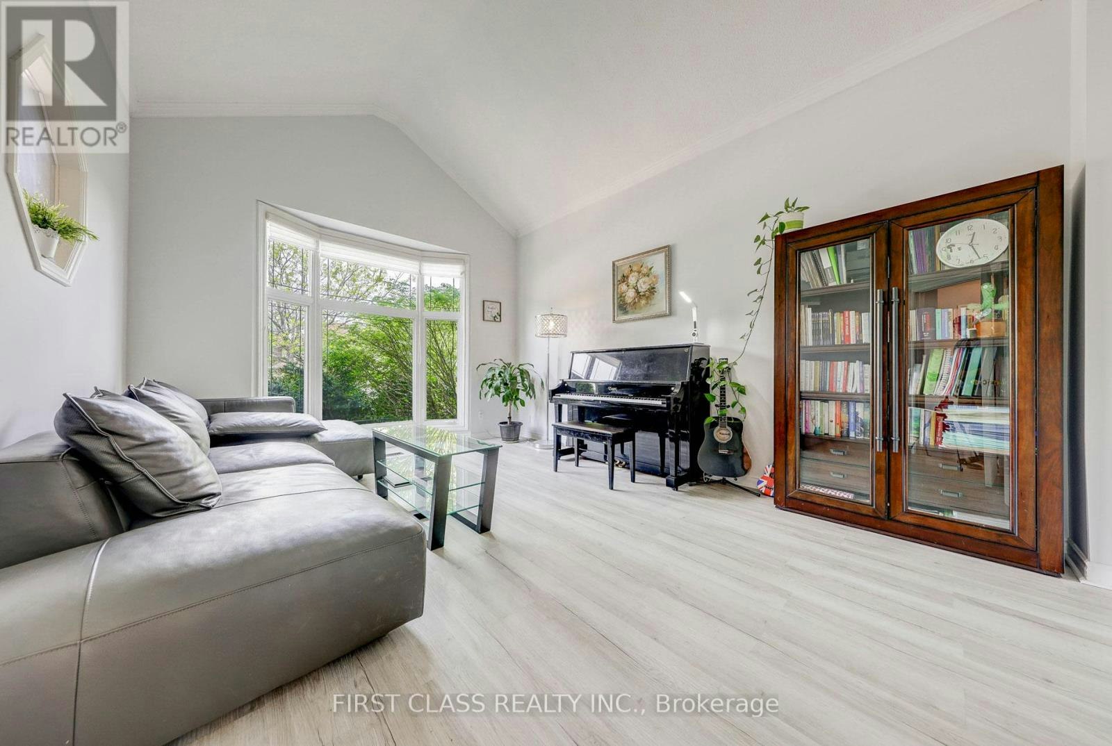 449 Alex Doner Drive, Newmarket, ON, L3X 1C3 - 17