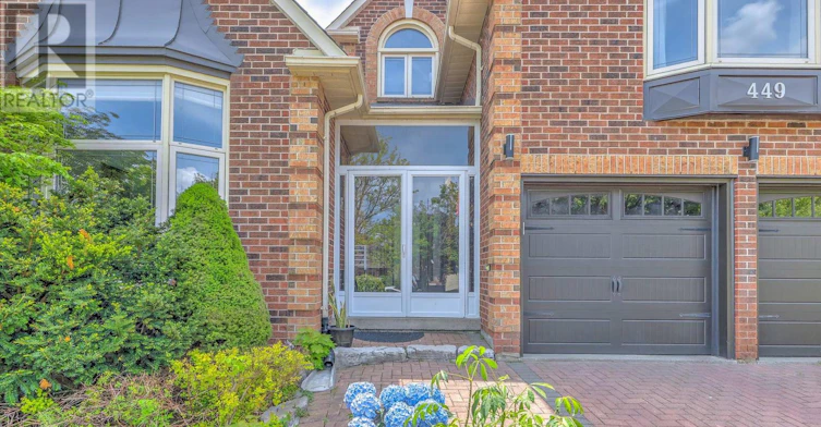 449 Alex Doner Drive, Newmarket, ON, L3X 1C3 - 3