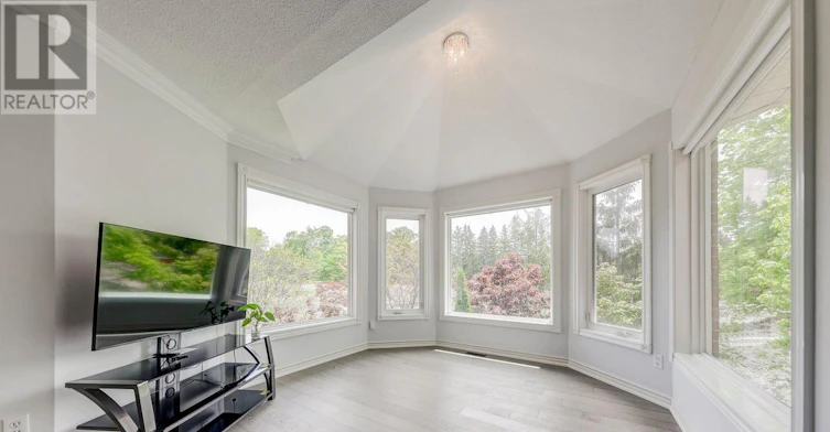 449 Alex Doner Drive, Newmarket, ON, L3X 1C3 - 26