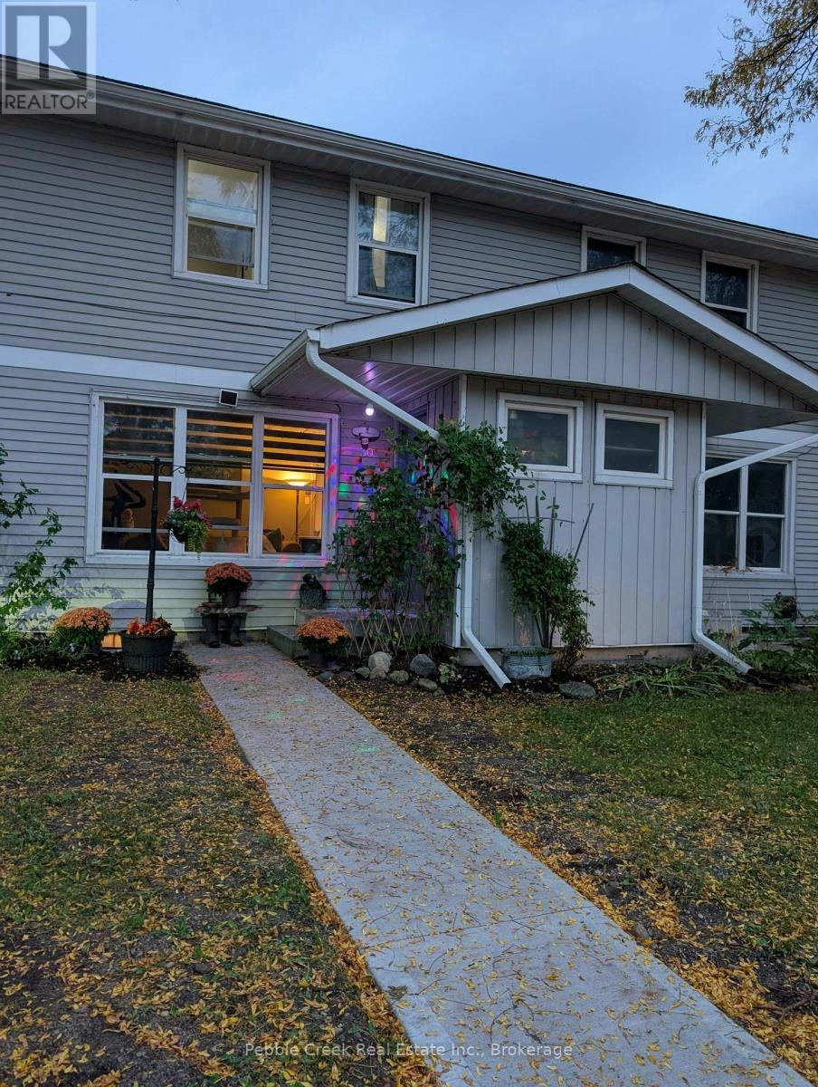30-30 St Charles Place, Huron East, ON, N0M 1L0