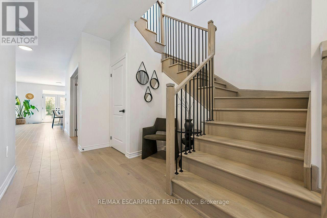 42 Shepherd Drive, Barrie, ON, L9S 2Z4 - 8
