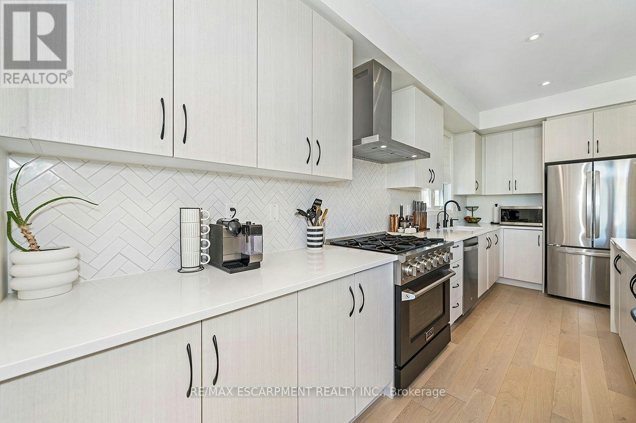 42 Shepherd Drive, Barrie, ON, L9S 2Z4 - 16