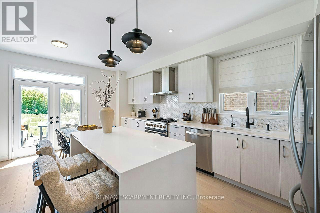 42 Shepherd Drive, Barrie, ON, L9S 2Z4 - 18