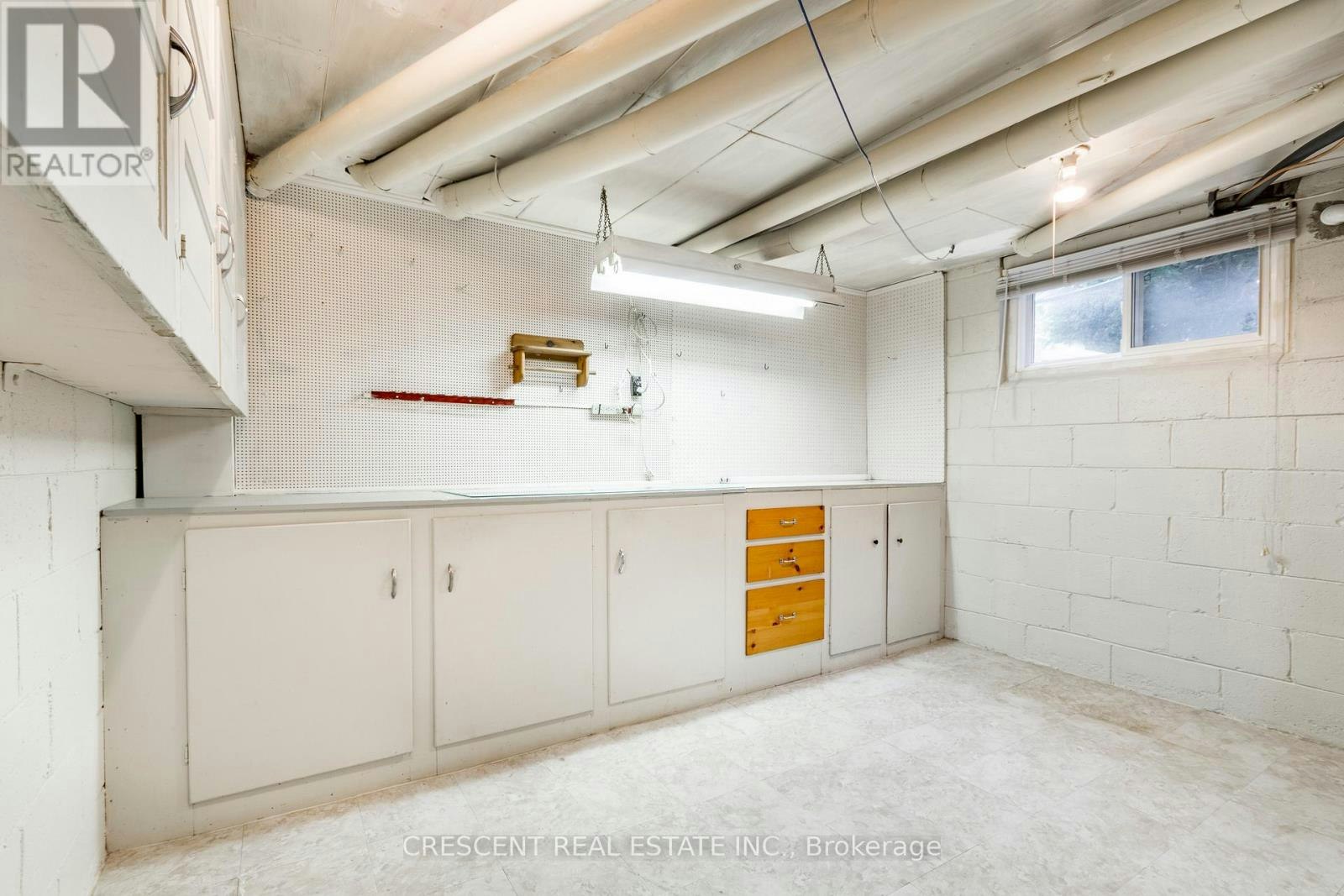 LOWER-14 Claymore Drive, Toronto, ON, M8Z 2R9 - 10