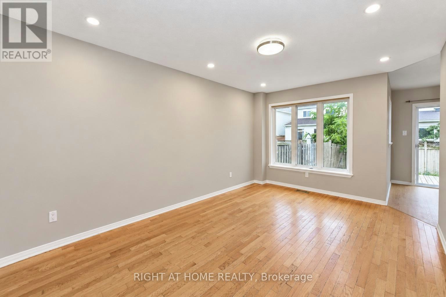 227 Portrush Avenue, Ottawa, ON, K2J 5J6 - 11