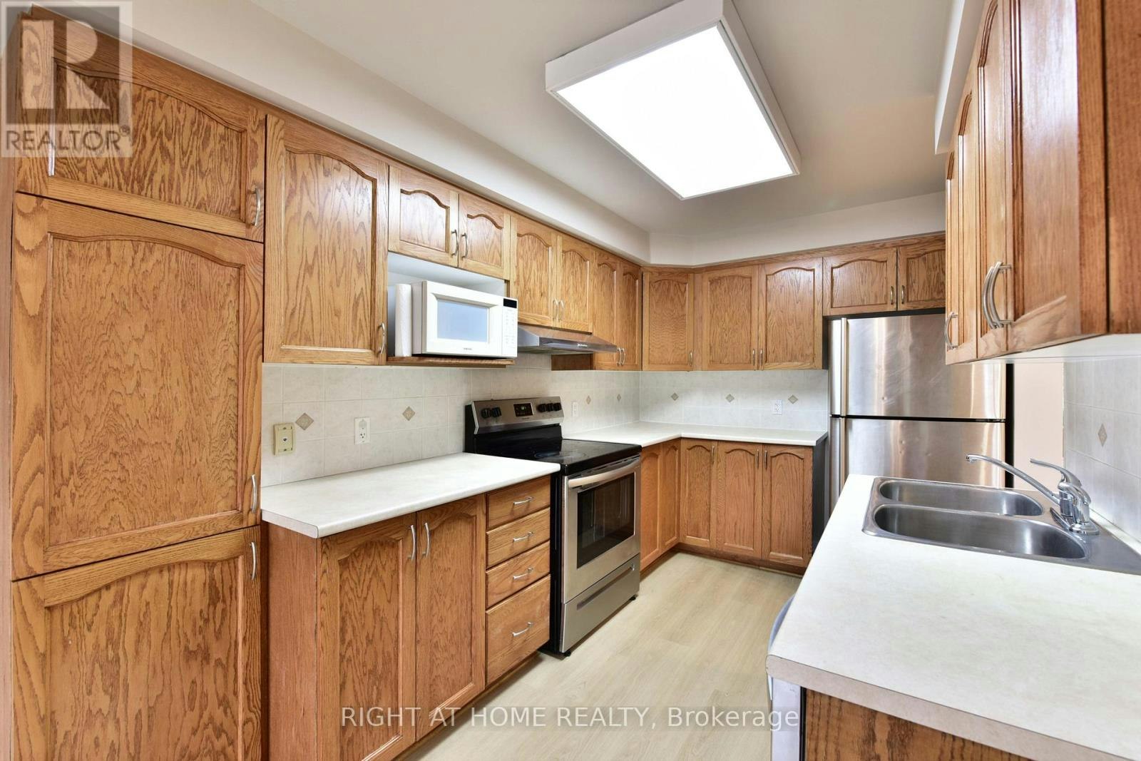 227 Portrush Avenue, Ottawa, ON, K2J 5J6 - 14