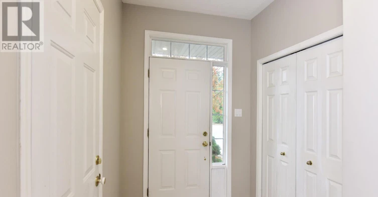227 Portrush Avenue, Ottawa, ON, K2J 5J6 - 5