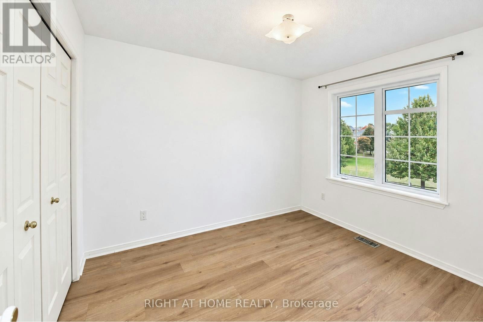 227 Portrush Avenue, Ottawa, ON, K2J 5J6 - 21