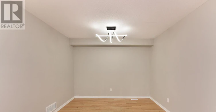 227 Portrush Avenue, Ottawa, ON, K2J 5J6 - 9