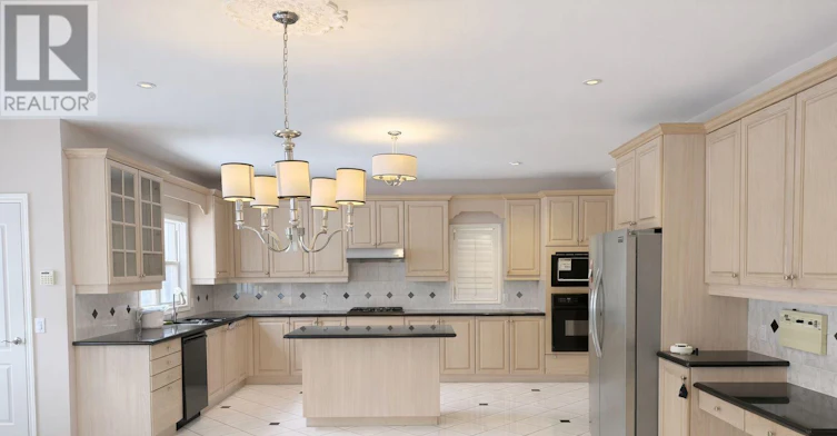 58 Angus Glen Boulevard, Markham, ON, L6C 1Z3 - 7