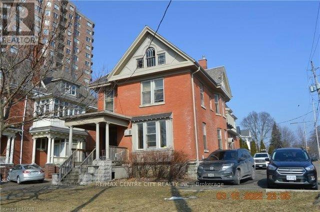 334 Queens Avenue, London, ON, N6B 1X4