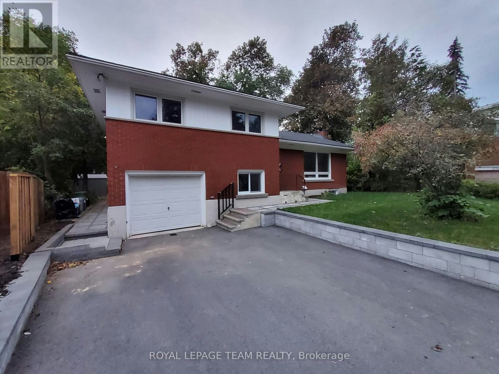 A-2748 Moncton Road, Ottawa, ON, K2B 7W1 5